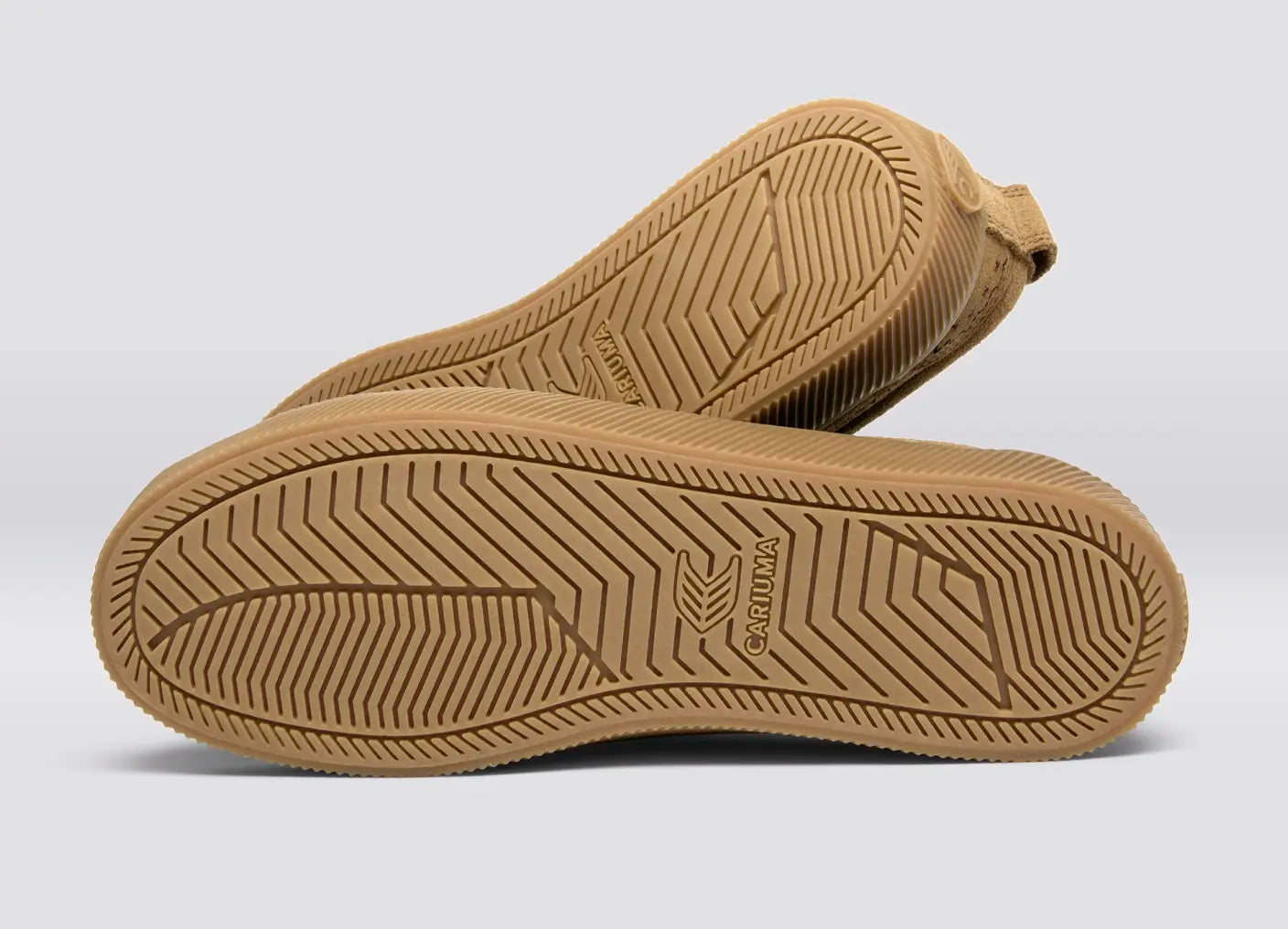 OCA Low 低筒 麂皮運動鞋 焦糖棕 繡花