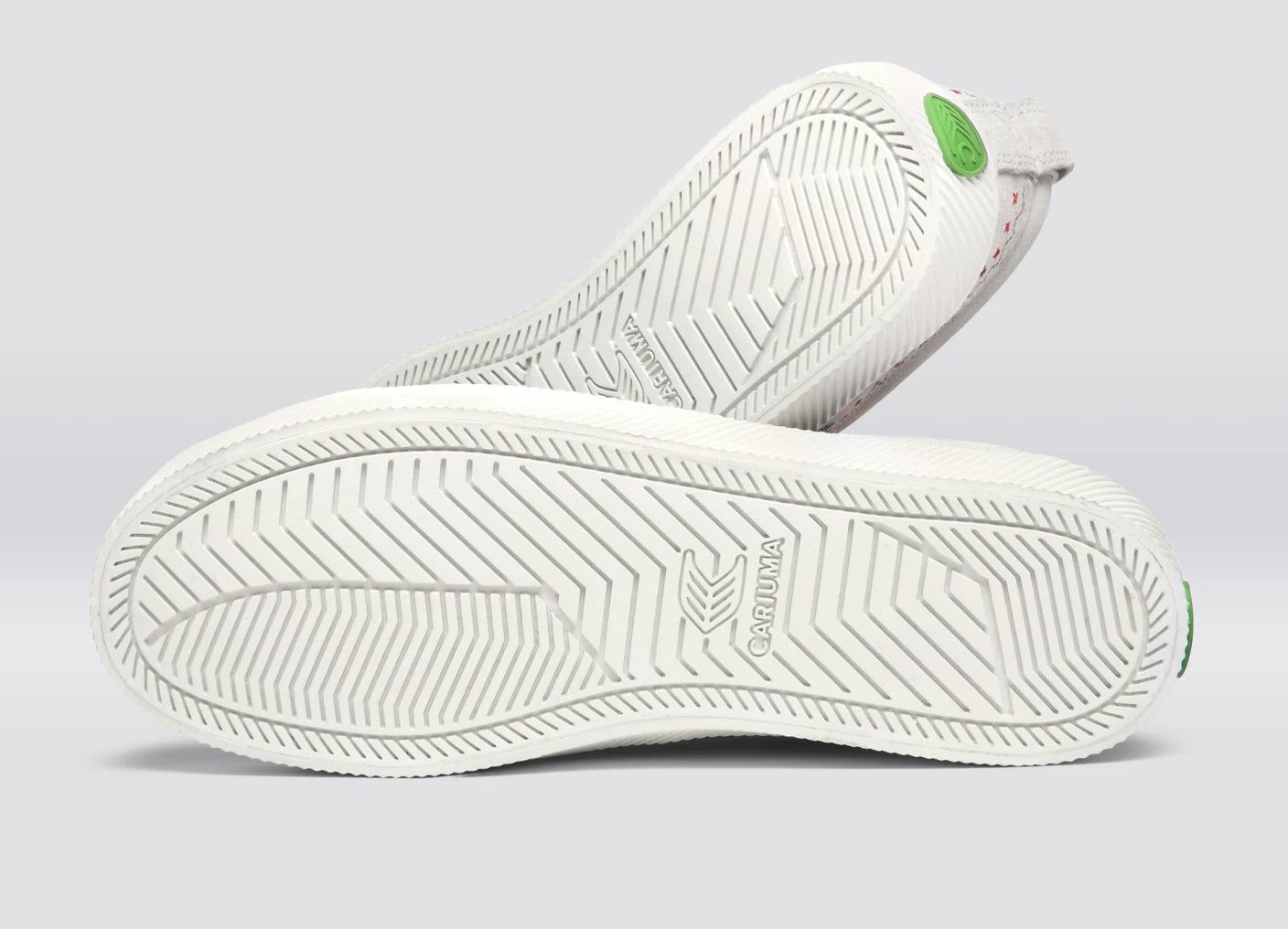 OCA Low 低筒 麂皮運動鞋 煙灰白 繡花