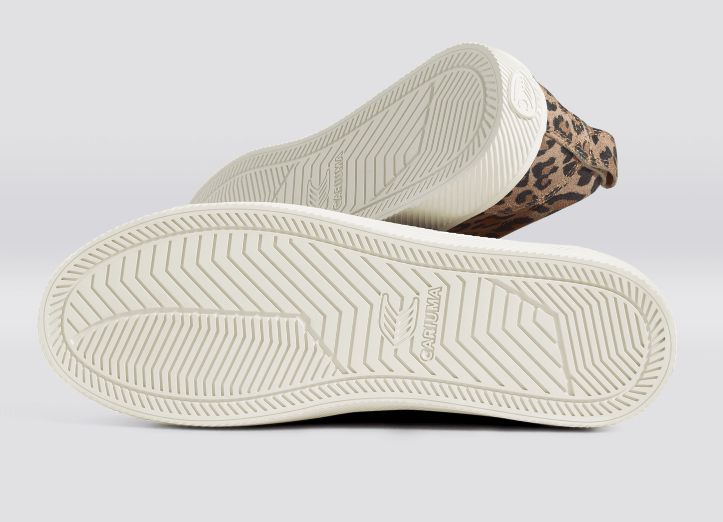 OCA Low 低筒 麂皮運動鞋 豹紋