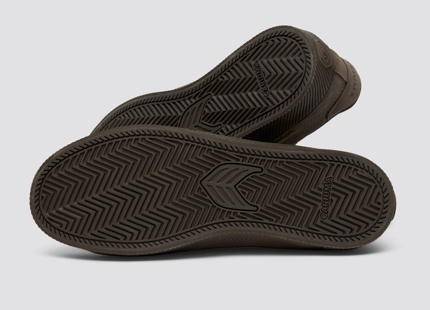 SALVAS 經典 麂皮運動鞋 深棕