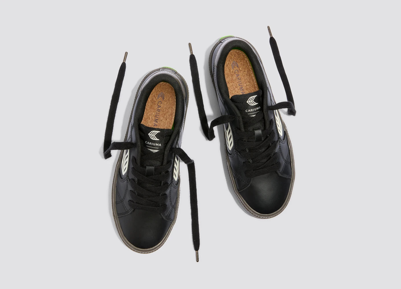 SALVAS Teak Black Leather Ivory Logo Sneaker