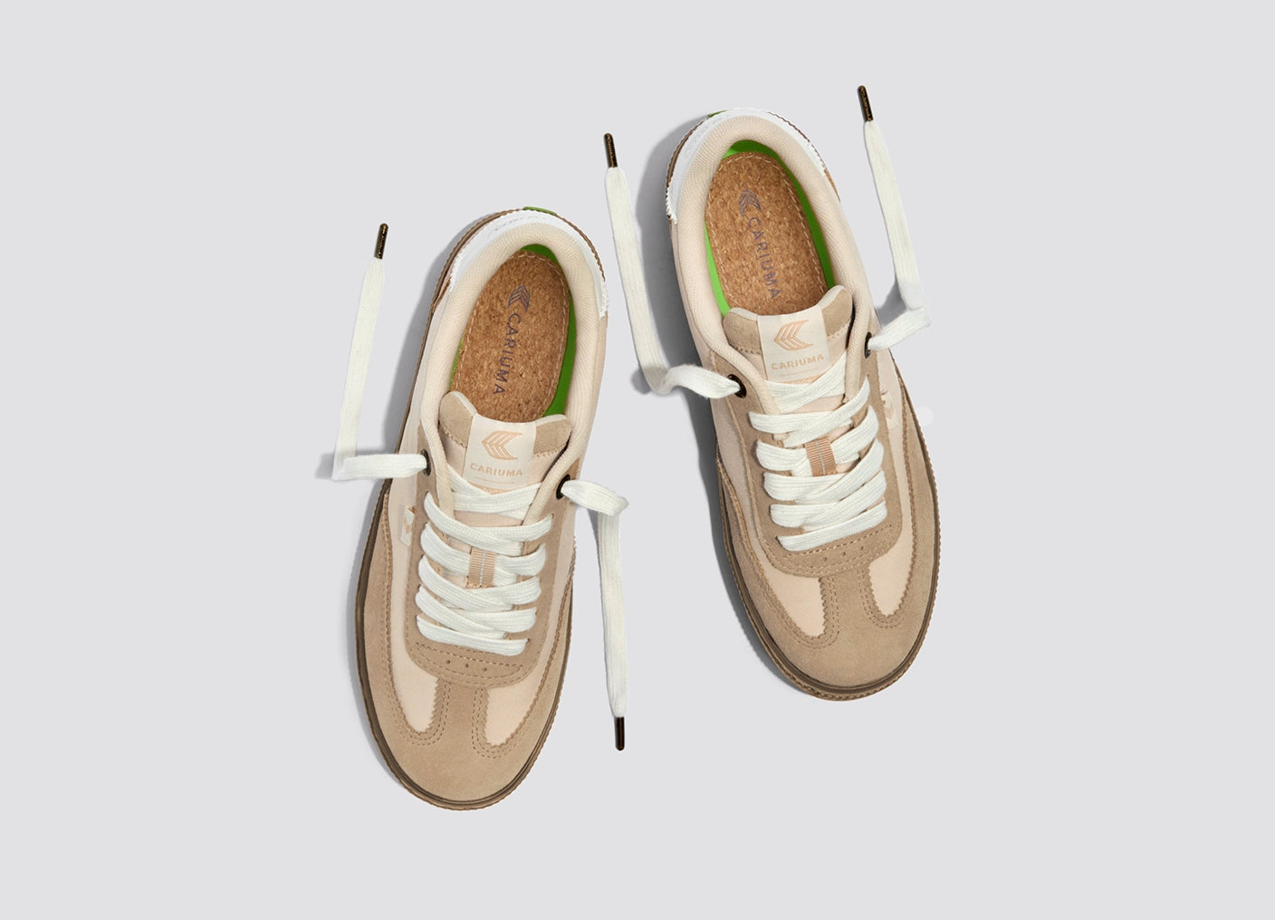 TOCA 尼龍德訓運動鞋 淺奶油